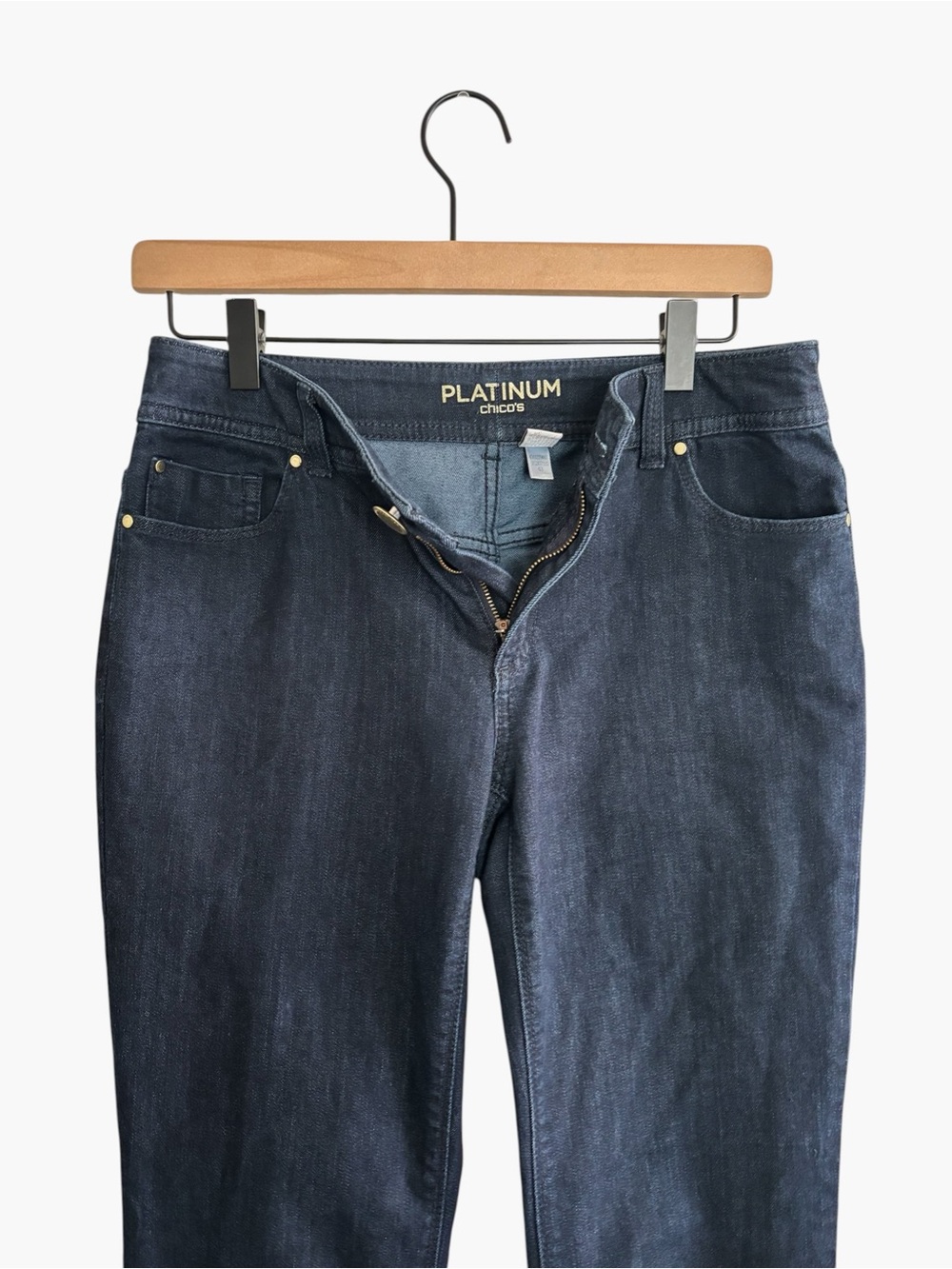 Chico’s Platinum Dark Wash Straight Leg Jeans Size 0 Short Stretch Casual - Picture 6 of 16